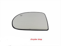 sklo levého zrcátka